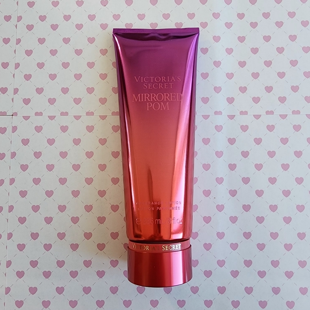 Victoria’s Secret Mirrored Pom Lotion